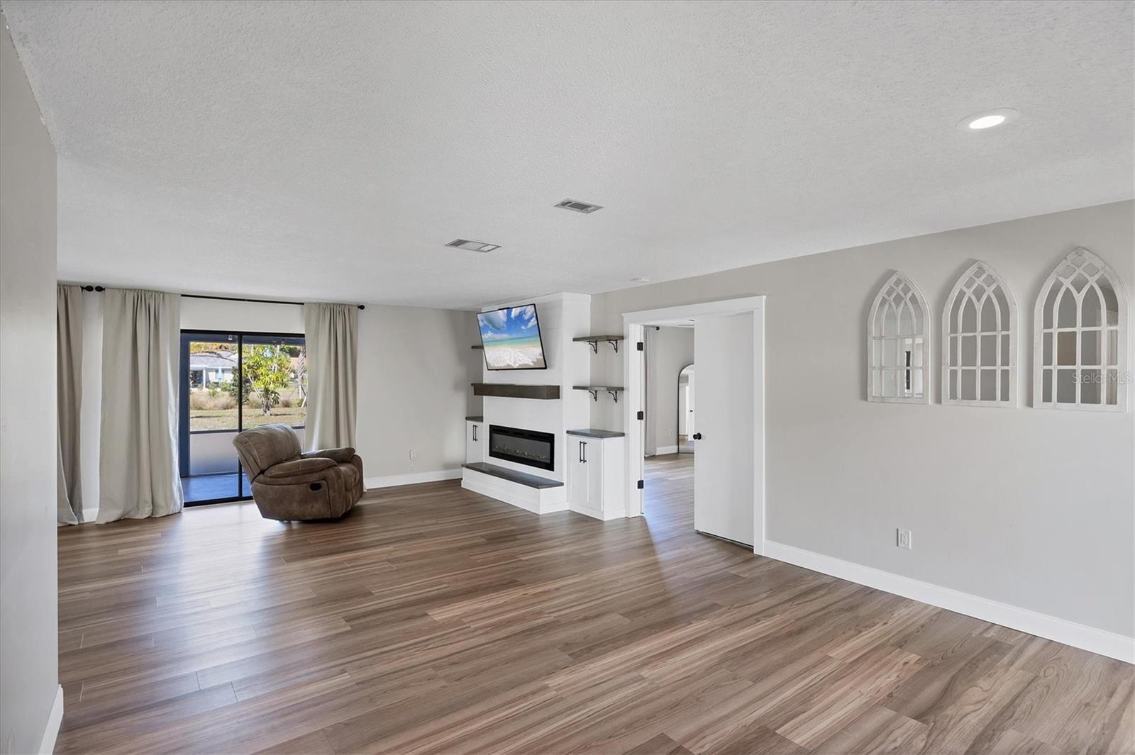 Image 7 of 43 For 5178 Wilton Court