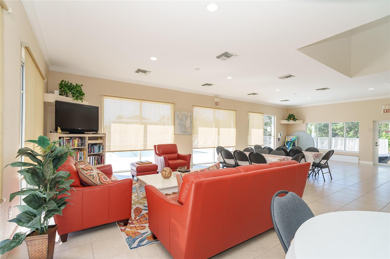 Image 40 of 50 For 8101 Memory Lane 122