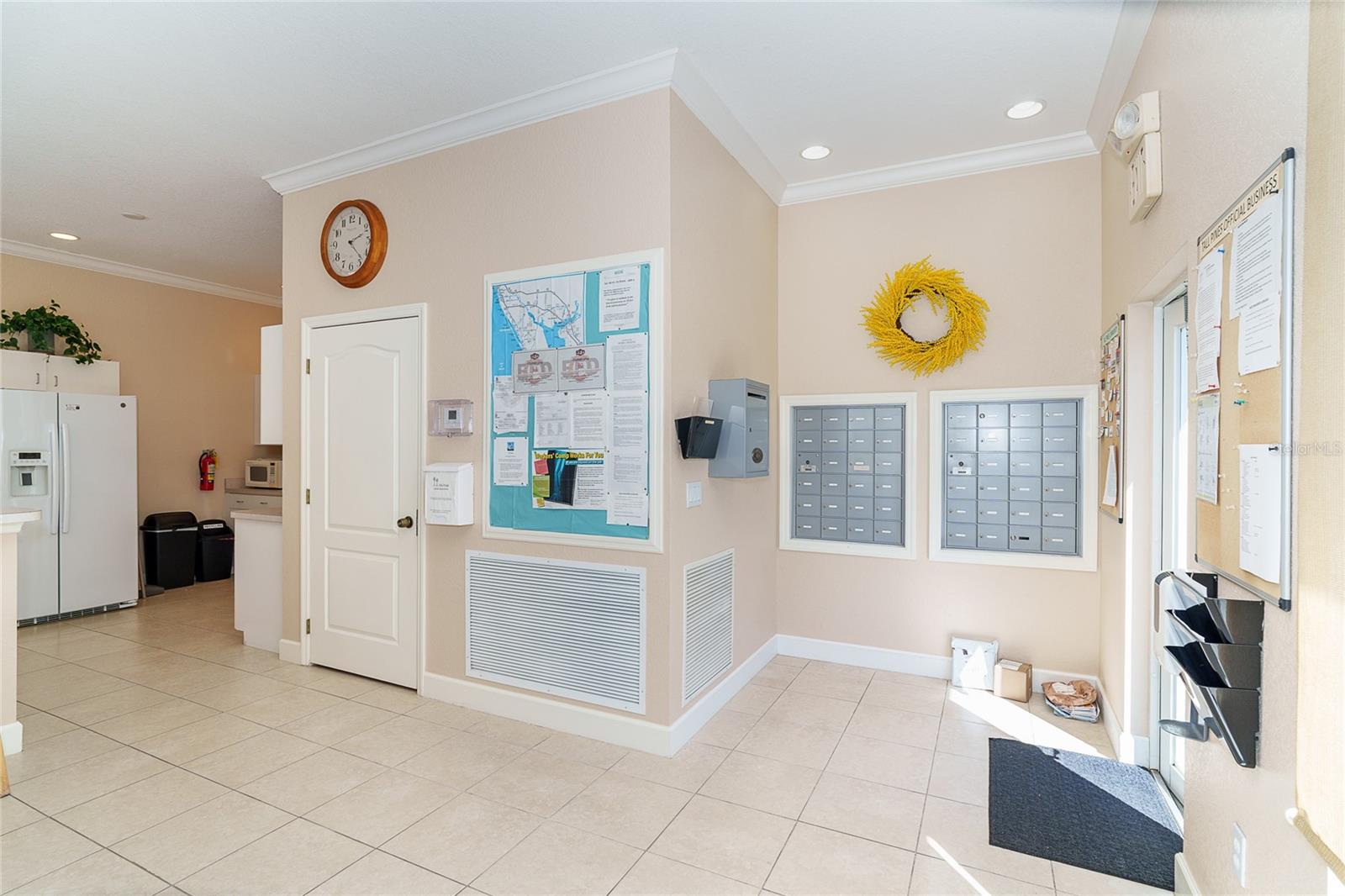 Image 41 of 50 For 8101 Memory Lane 122