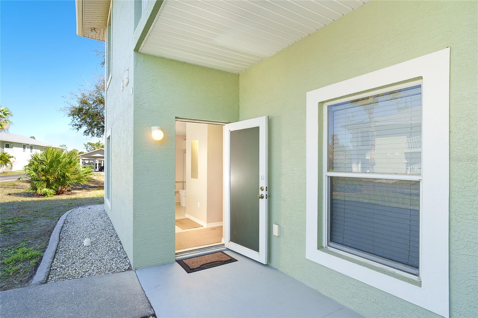 Image 7 of 50 For 8101 Memory Lane 122