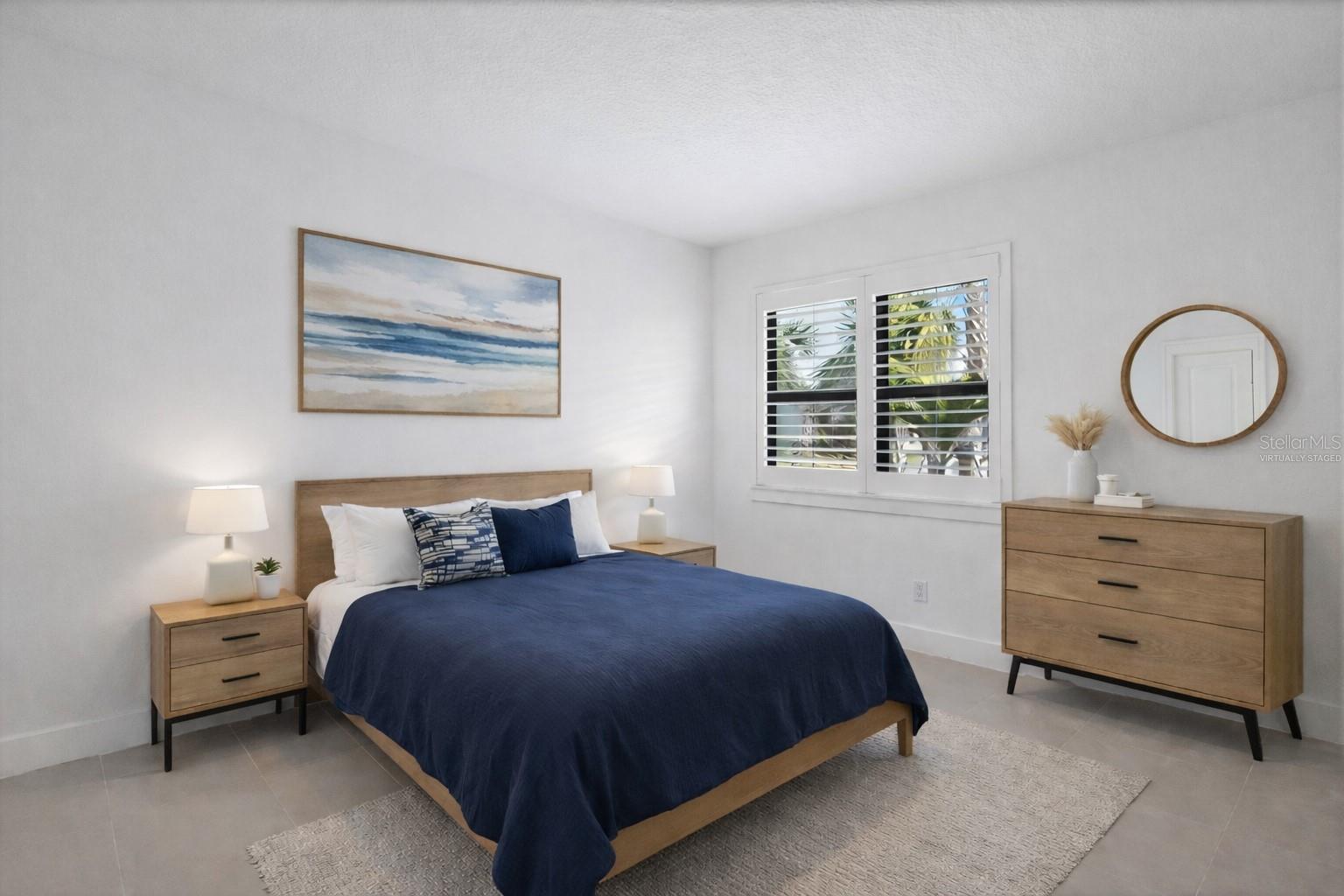 Image 20 of 44 For 18575 Midsummer Place