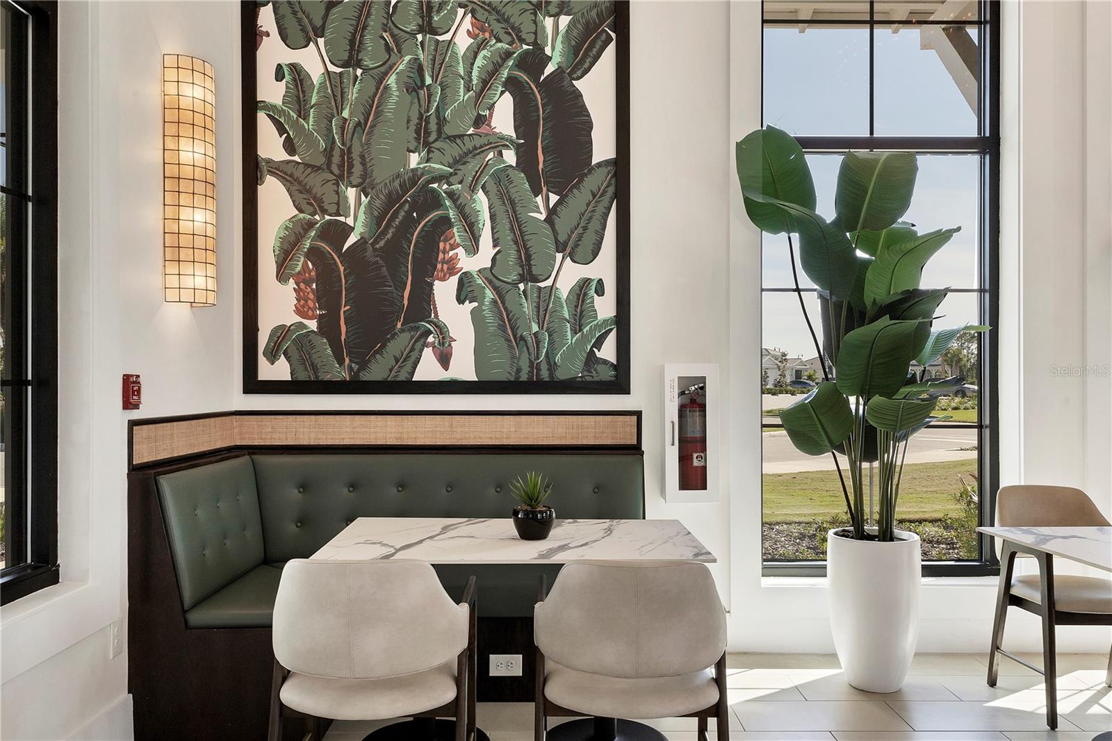 Image 35 of 44 For 18575 Midsummer Place