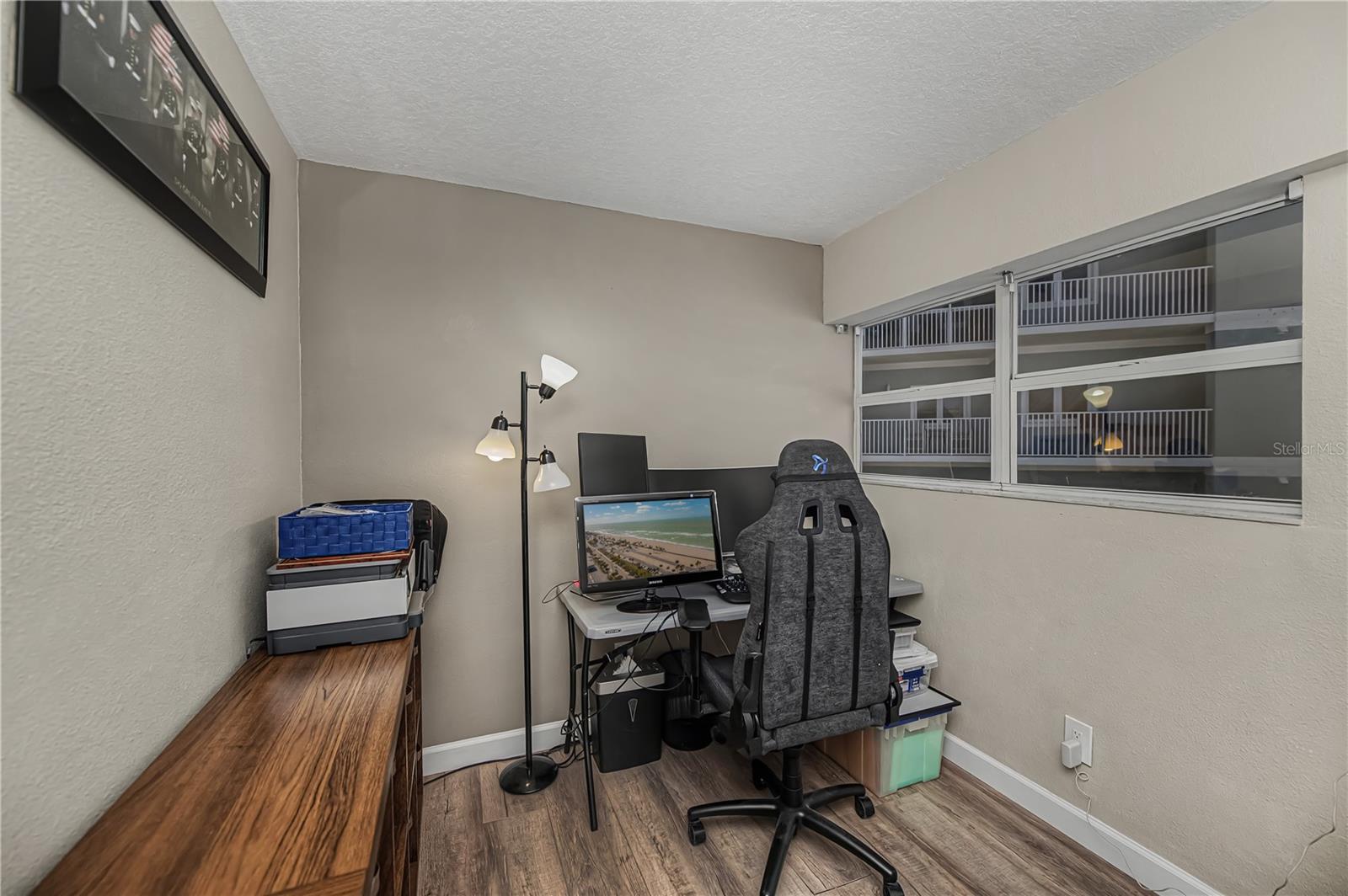 Image 25 of 50 For 2255 Beach Road 20