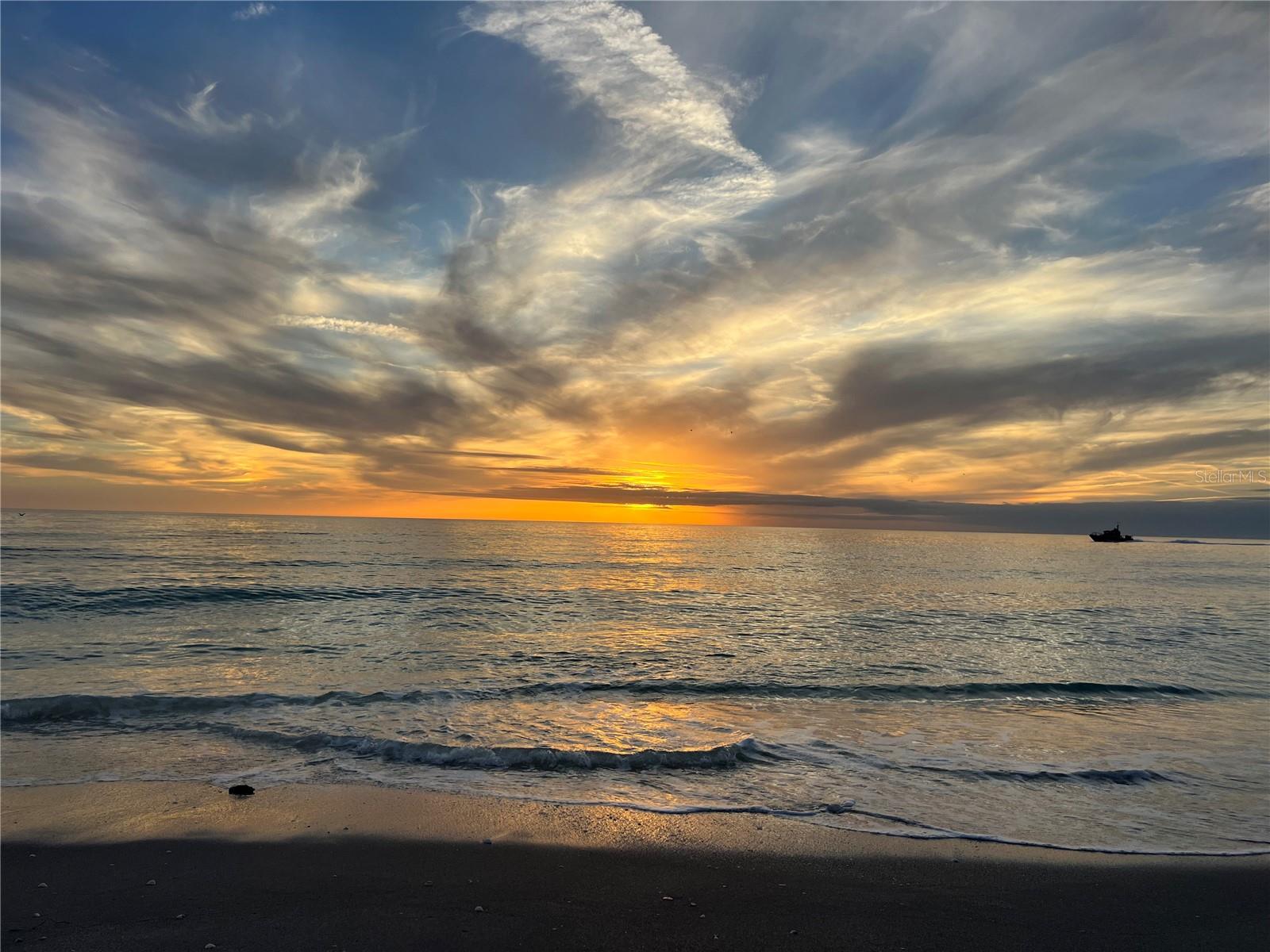 Image 49 of 50 For 2255 Beach Road 20