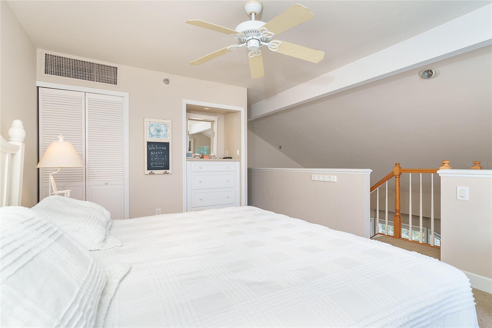 Image 14 of 45 For 7494 Palm Island Drive 2224