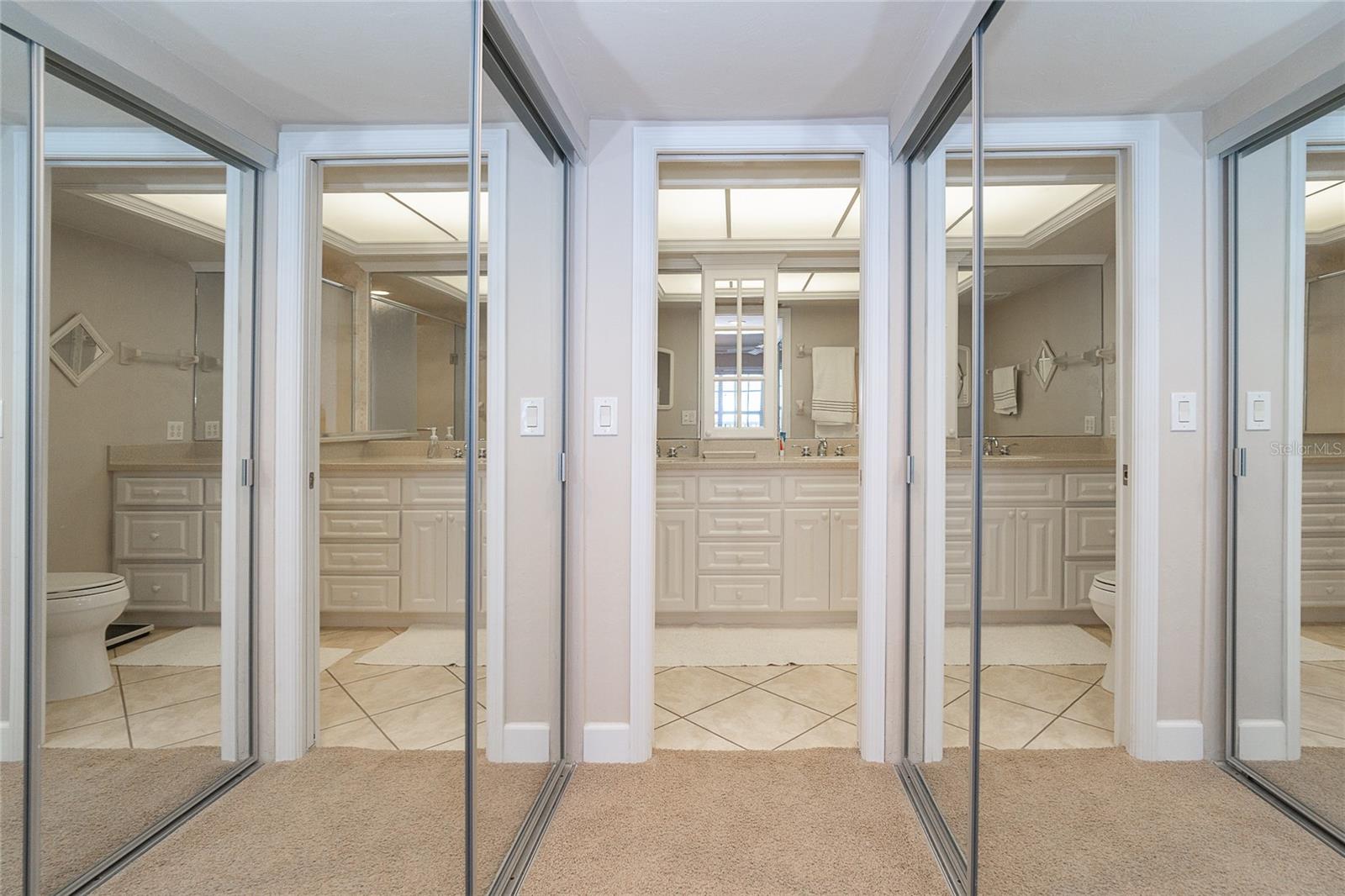 Image 30 of 45 For 7494 Palm Island Drive 2224