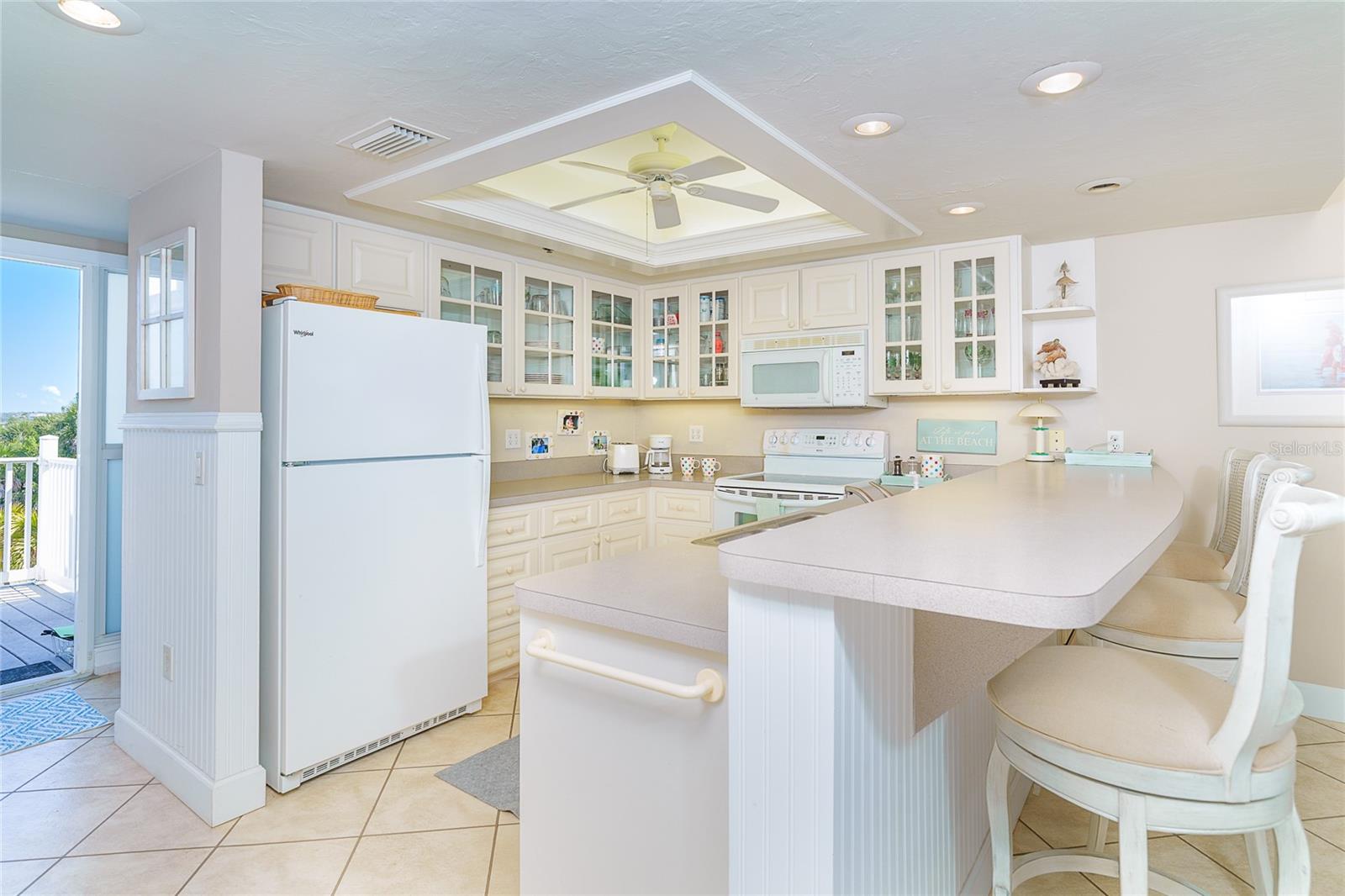 Image 7 of 45 For 7494 Palm Island Drive 2224