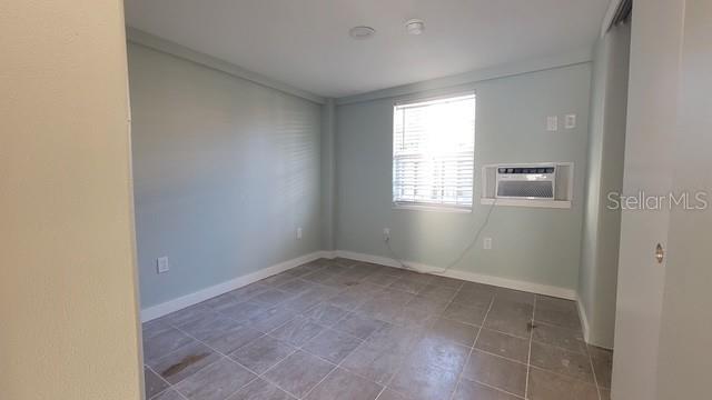 Image 8 of 16 For 148 Cleveland Drive 1a