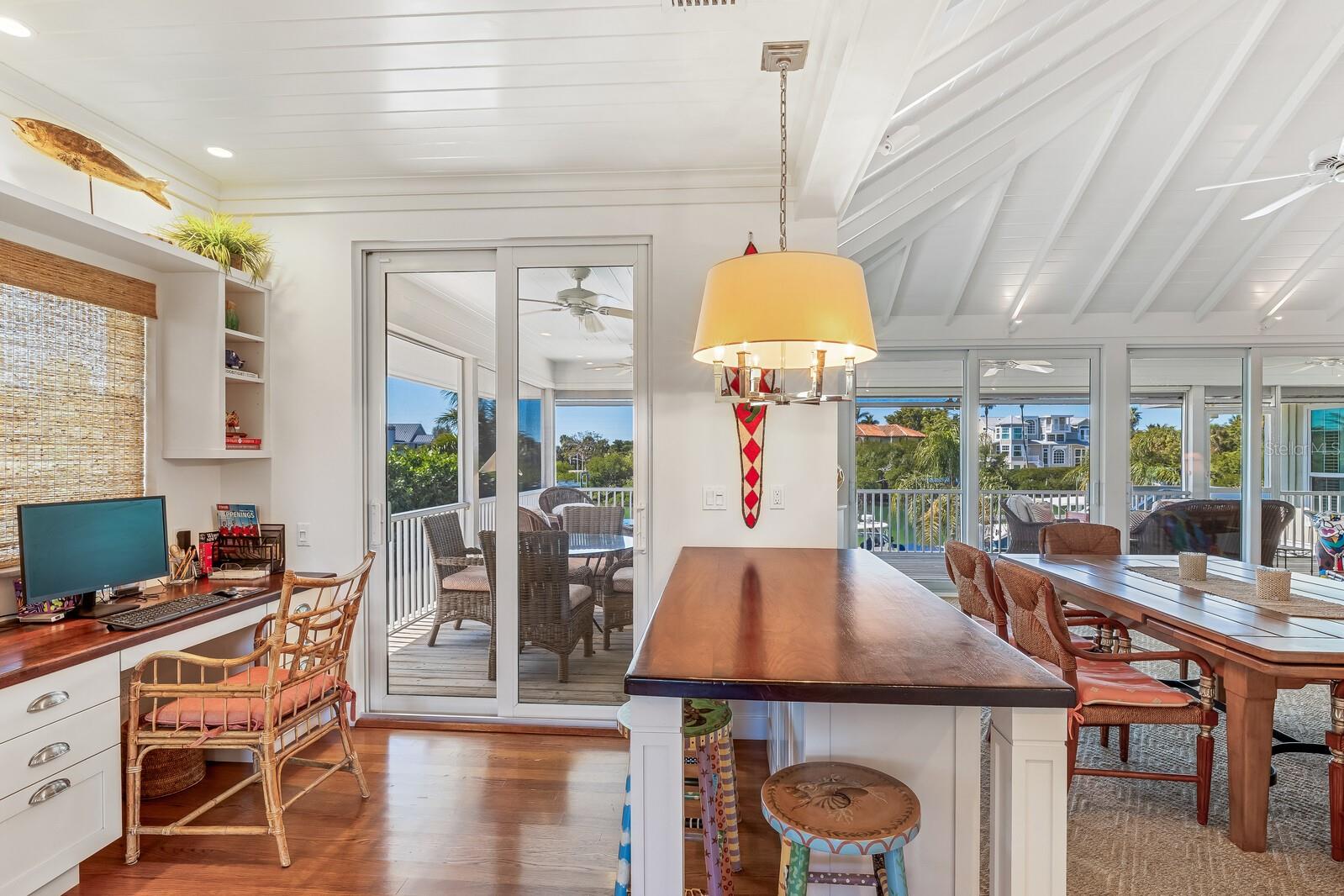 Image 11 of 39 For 1627 Gaspar Drive S