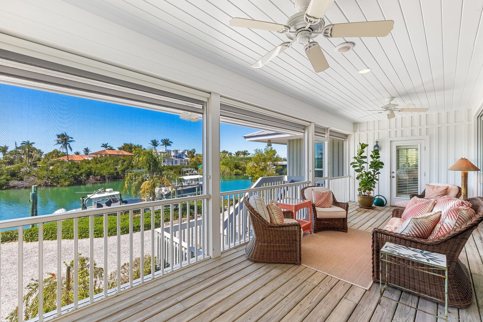 Image 14 of 39 For 1627 Gaspar Drive S