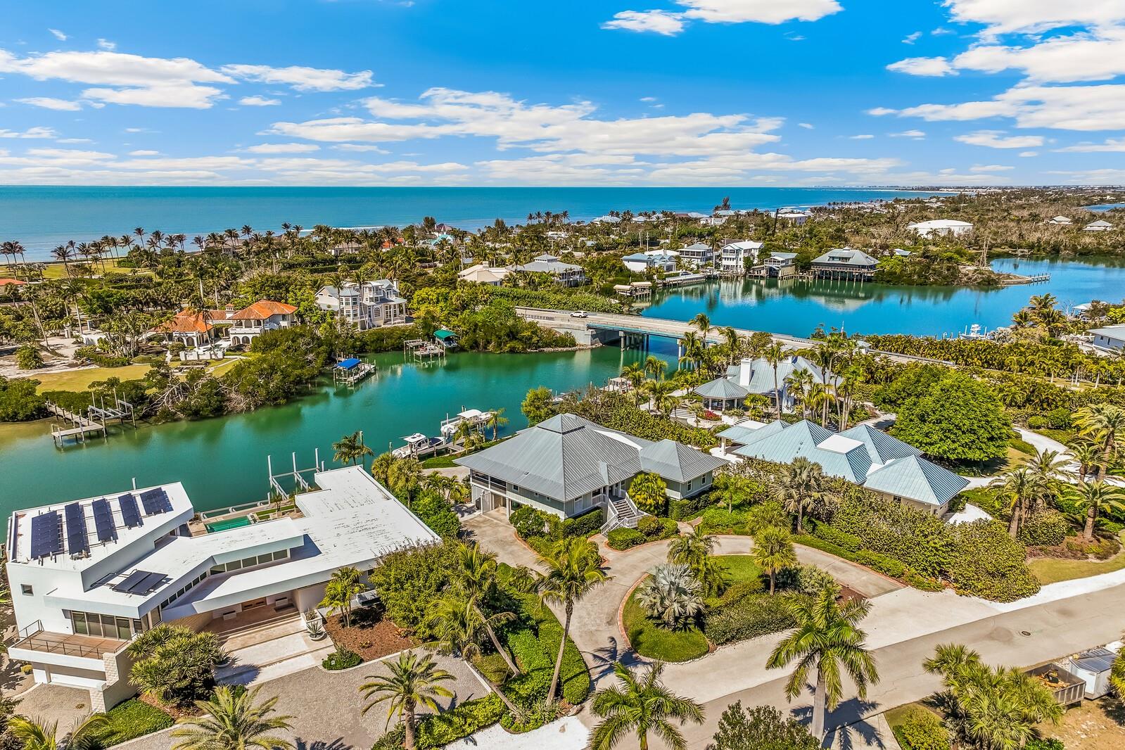 Image 30 of 39 For 1627 Gaspar Drive S