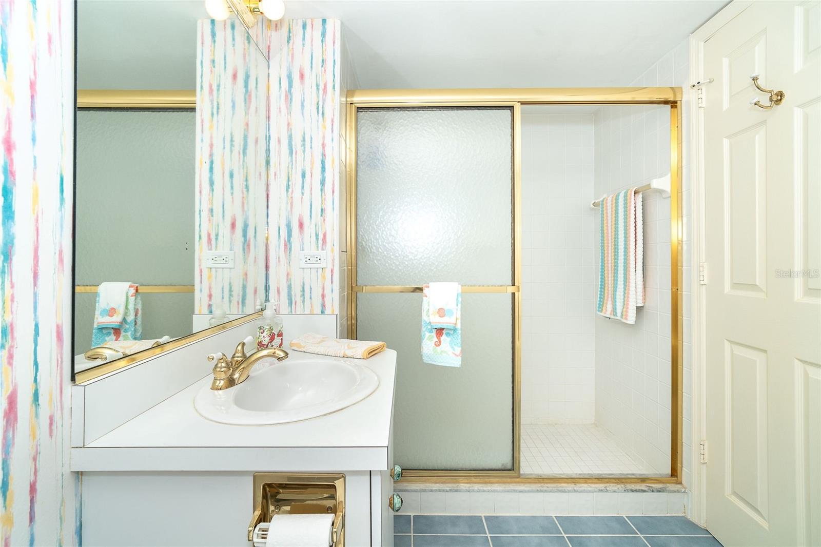 Image 31 of 65 For 2424 Placida Road C101