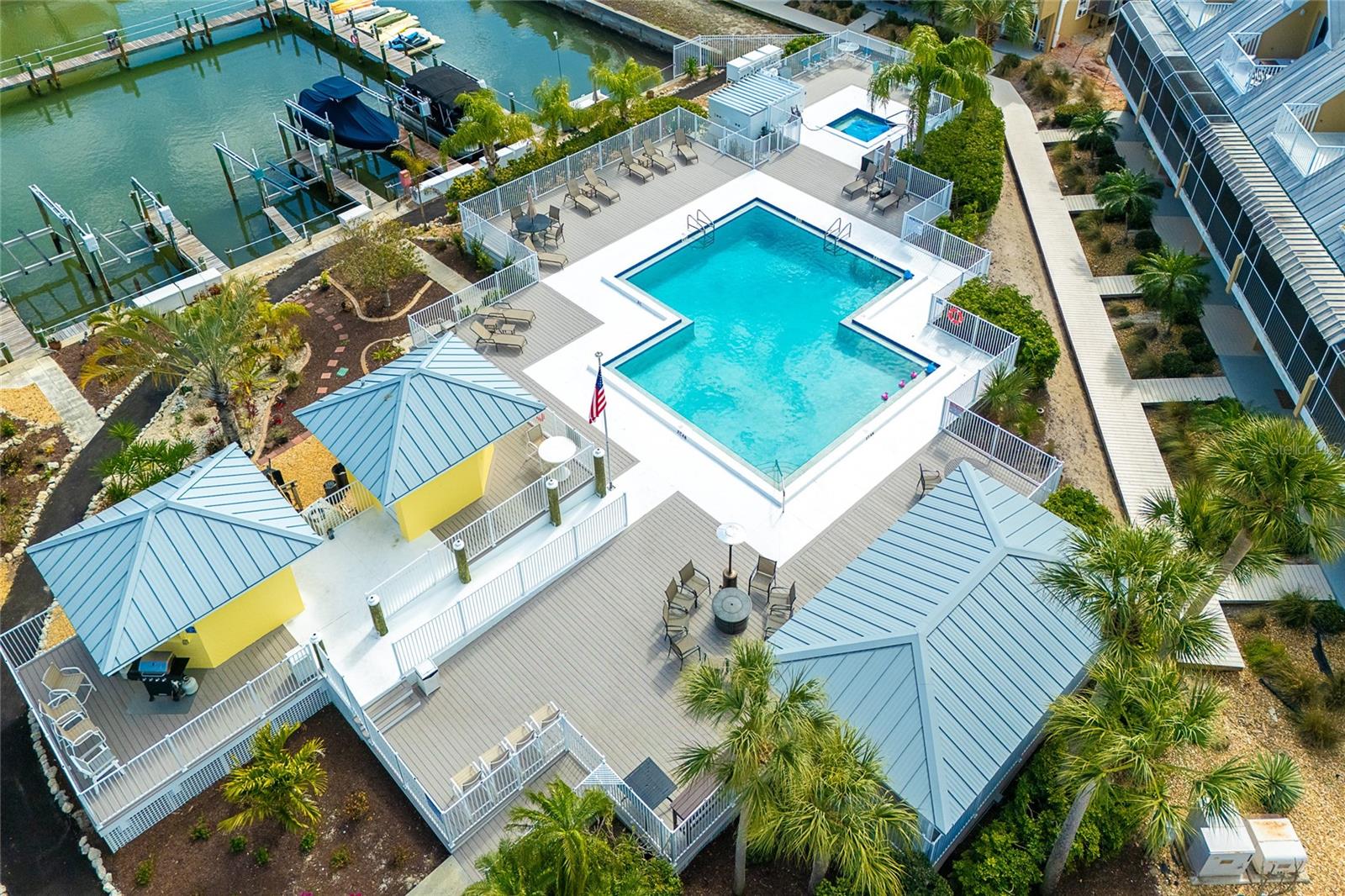 Image 47 of 65 For 2424 Placida Road C101