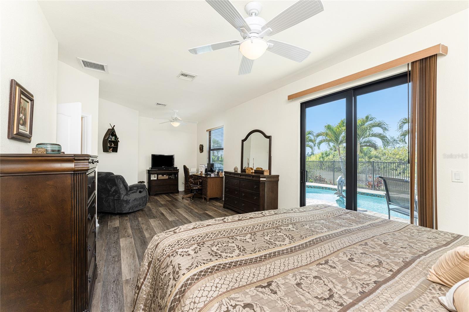 Image 15 of 46 For 228 Antilla Drive