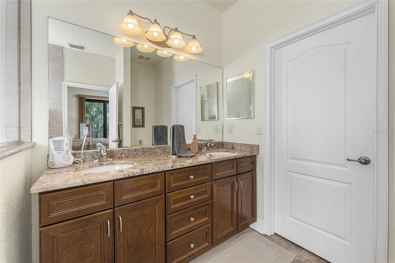 Image 17 of 46 For 228 Antilla Drive