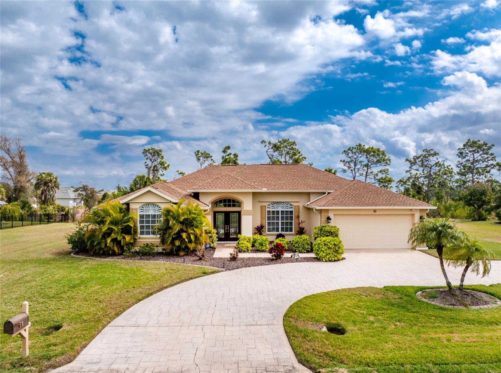 Image 2 of 64 For 70 Sportsman Road