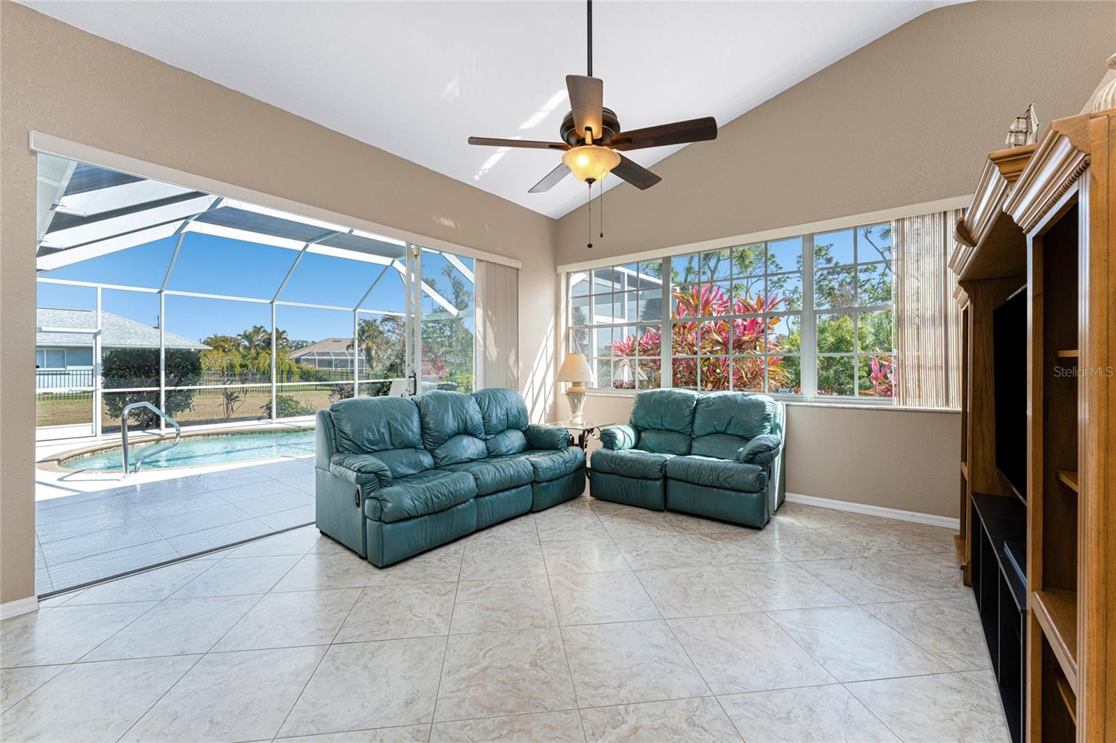 Image 25 of 64 For 70 Sportsman Road