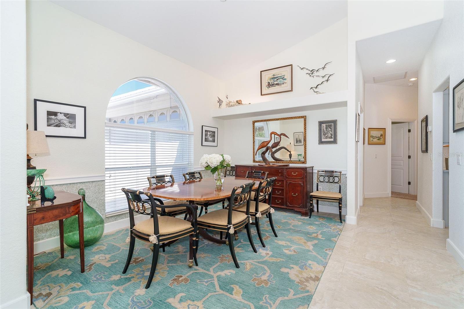 Image 16 of 71 For 100 Green Dolphin Drive