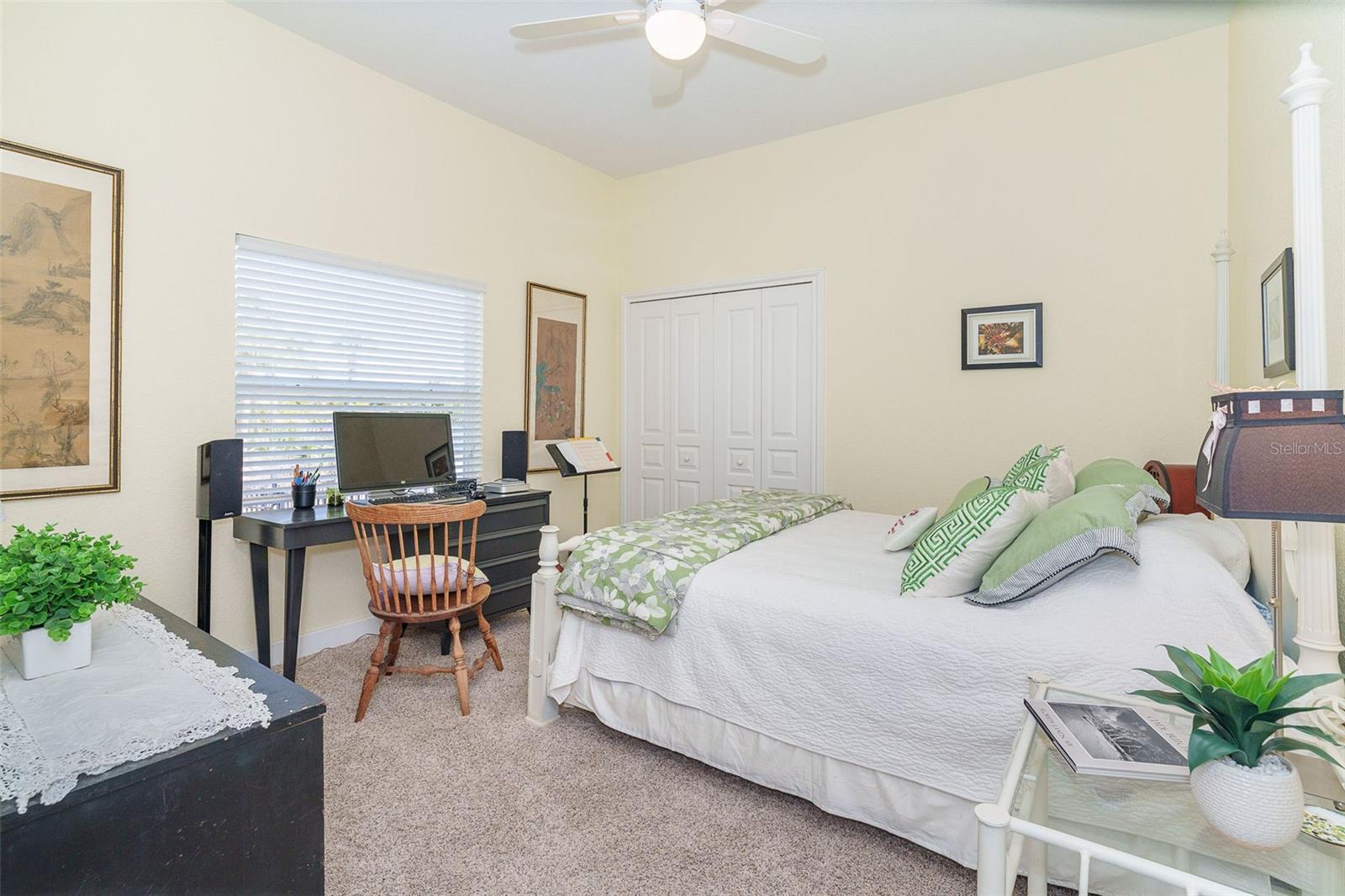 Image 33 of 71 For 100 Green Dolphin Drive