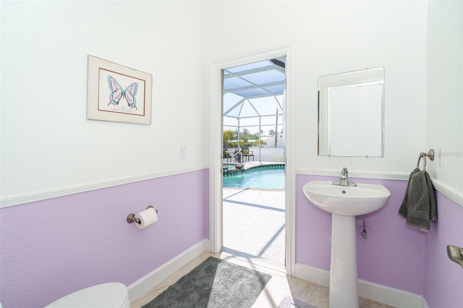 Image 36 of 71 For 100 Green Dolphin Drive