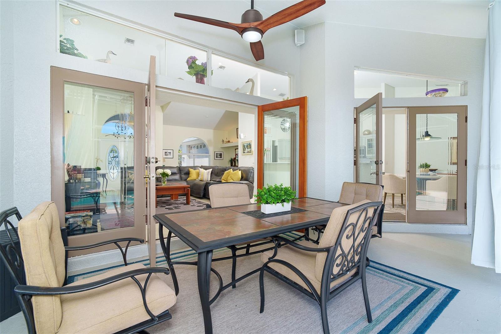 Image 40 of 71 For 100 Green Dolphin Drive