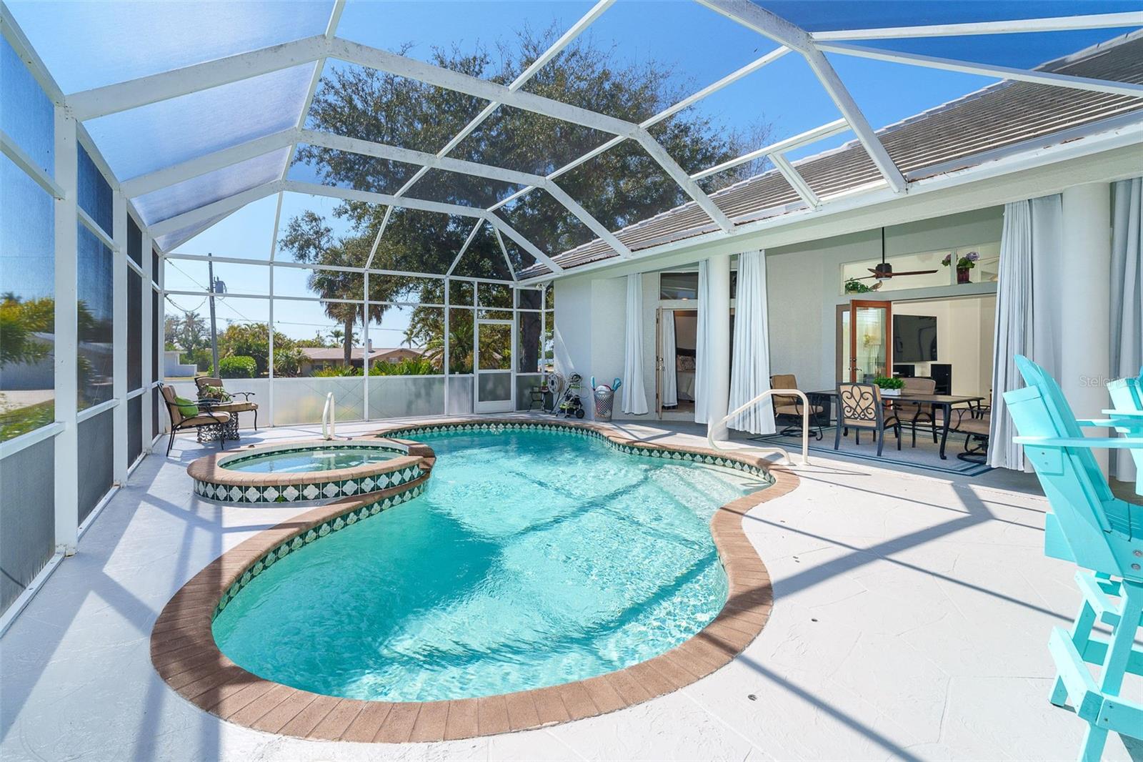 Image 46 of 71 For 100 Green Dolphin Drive