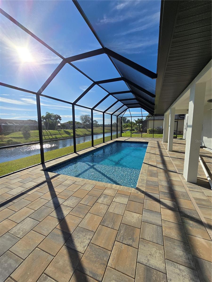 Image 10 of 11 For 703 Boundary Boulevard