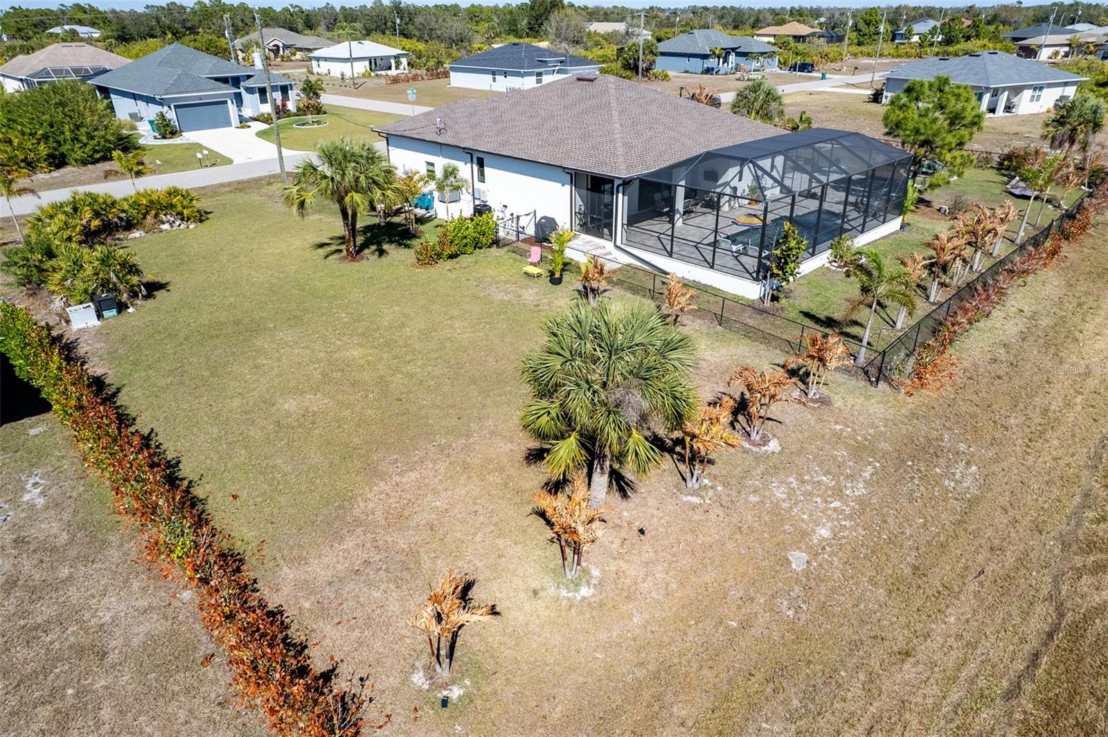 Image 15 of 52 For 151 Lime Tree Park