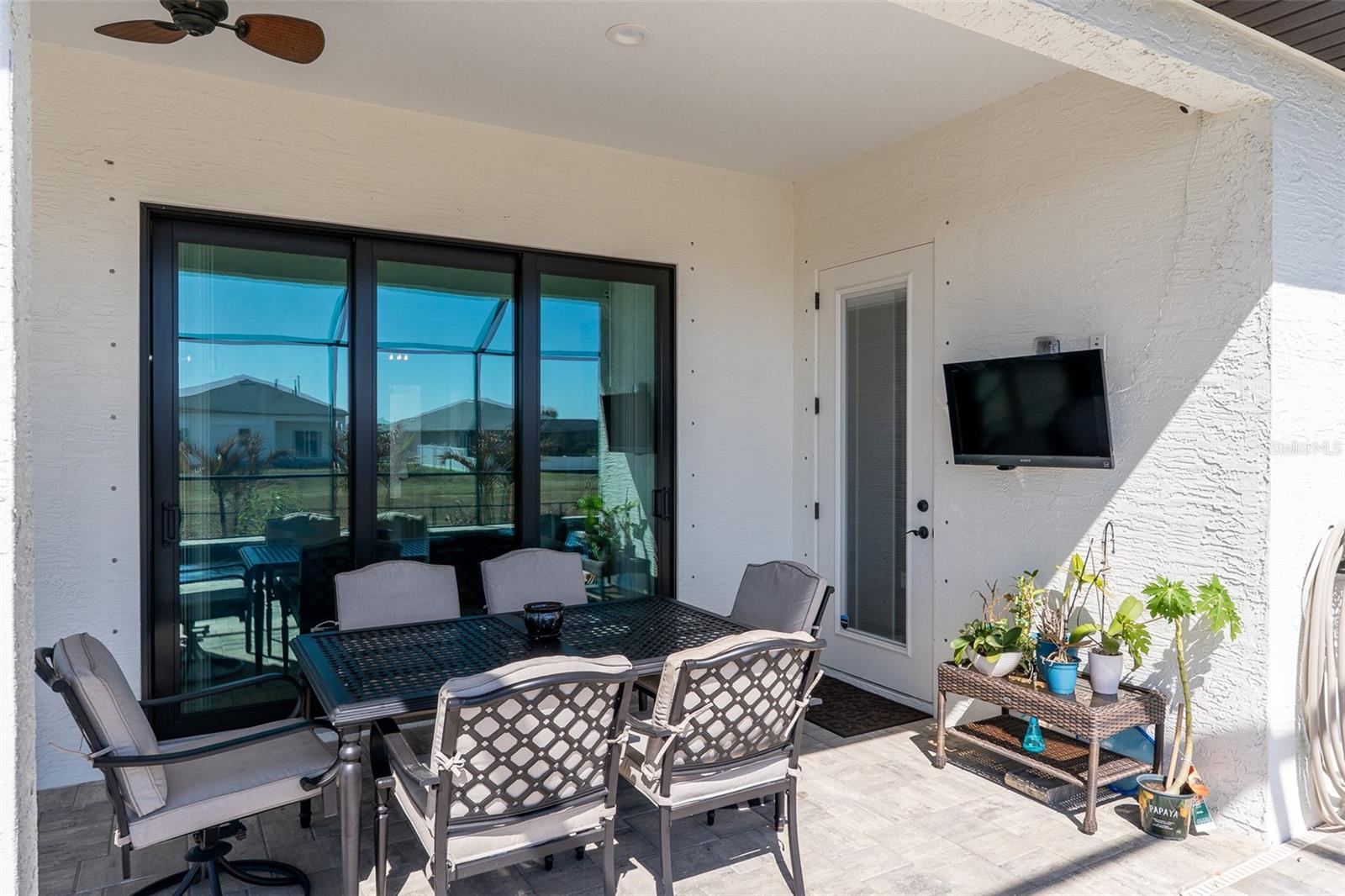 Image 8 of 52 For 151 Lime Tree Park