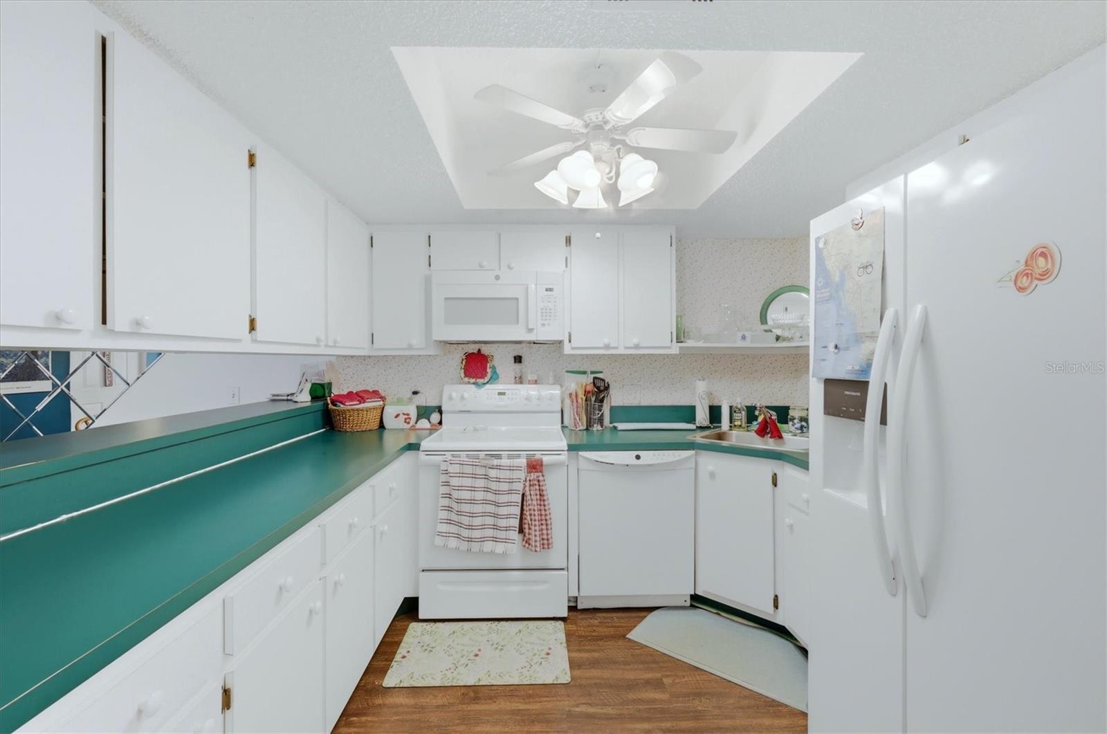 Image 12 of 40 For 1515 Forrest Nelson Boulevard P105