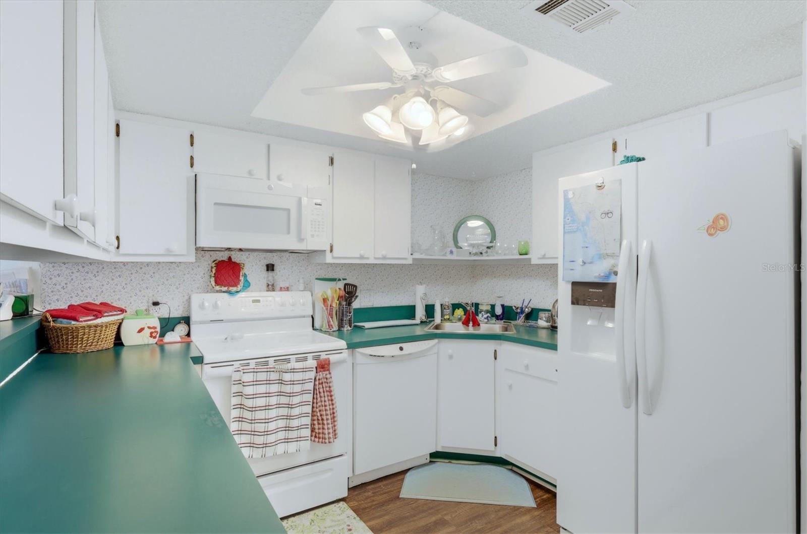 Image 13 of 40 For 1515 Forrest Nelson Boulevard P105