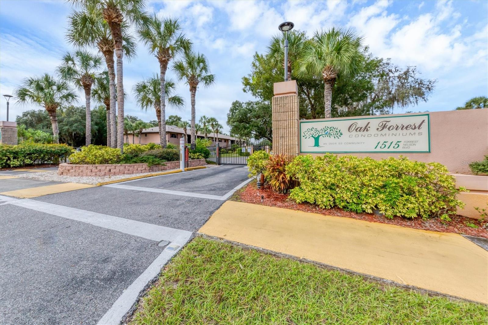 Image 2 of 40 For 1515 Forrest Nelson Boulevard P105