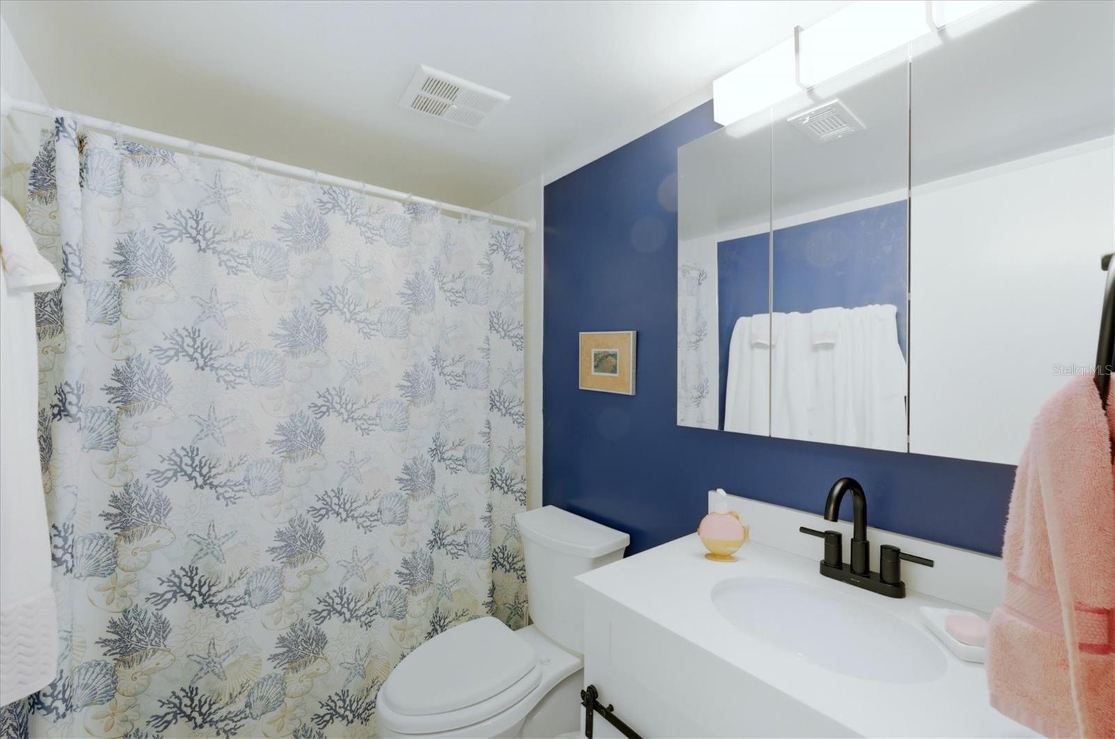 Image 20 of 40 For 1515 Forrest Nelson Boulevard P105