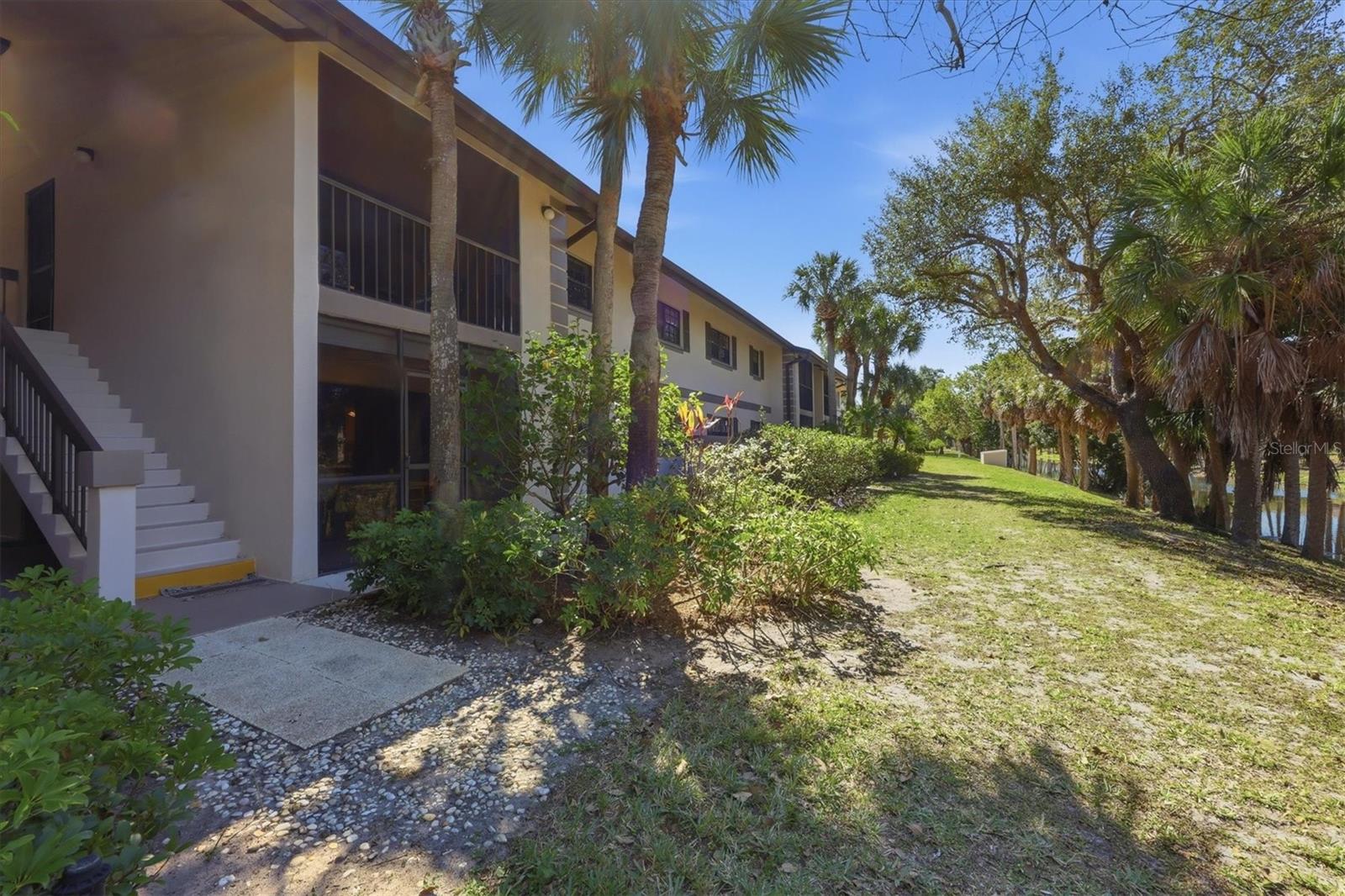 Image 26 of 40 For 1515 Forrest Nelson Boulevard P105