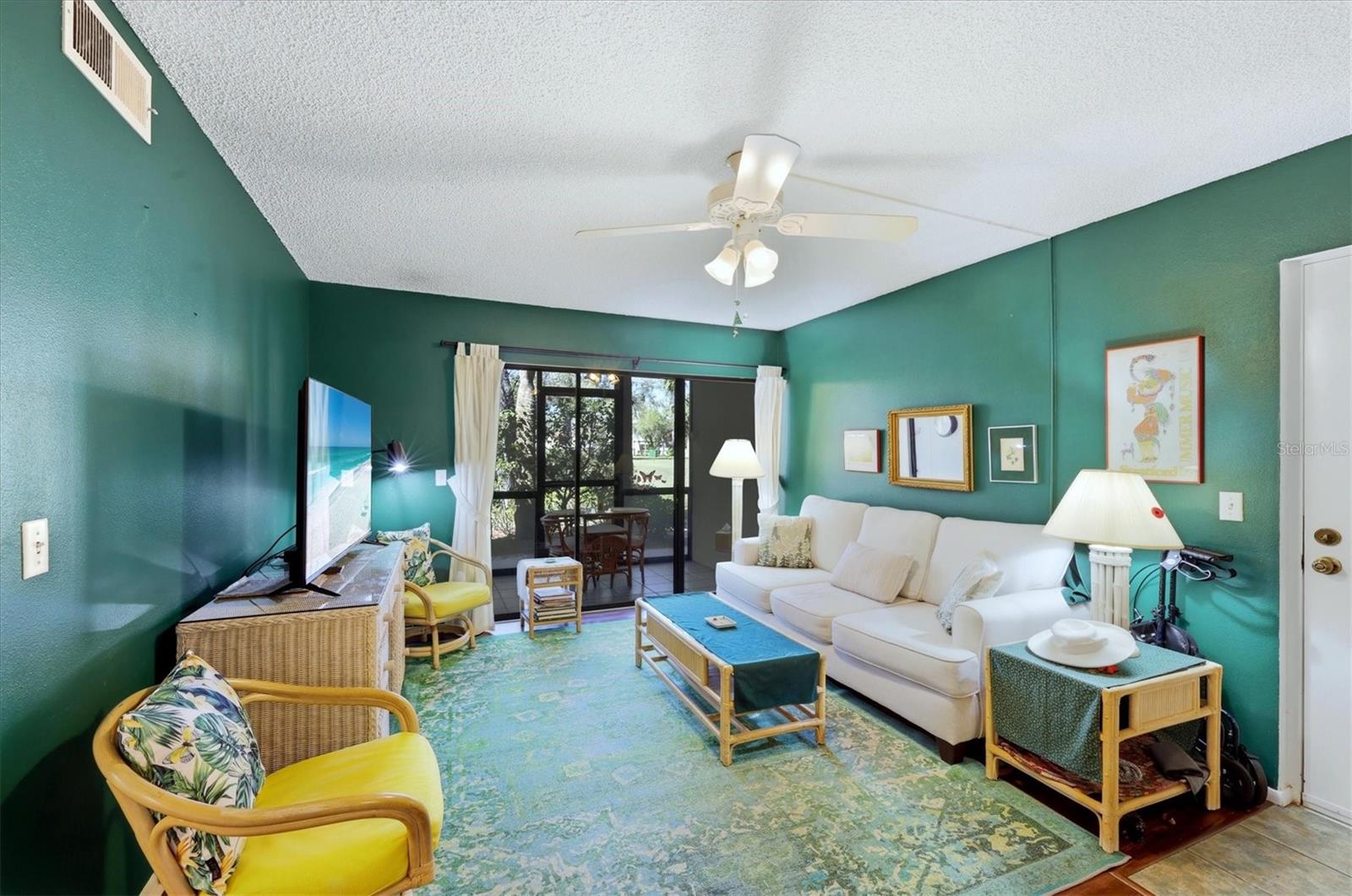 Image 7 of 40 For 1515 Forrest Nelson Boulevard P105