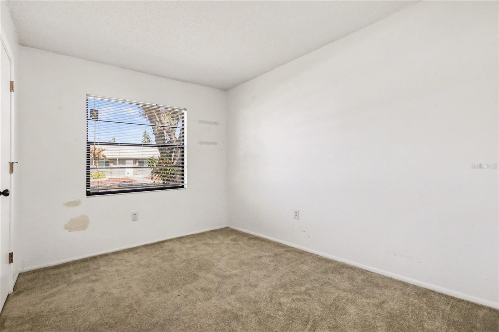 Image 10 of 24 For 2332 Seward Drive