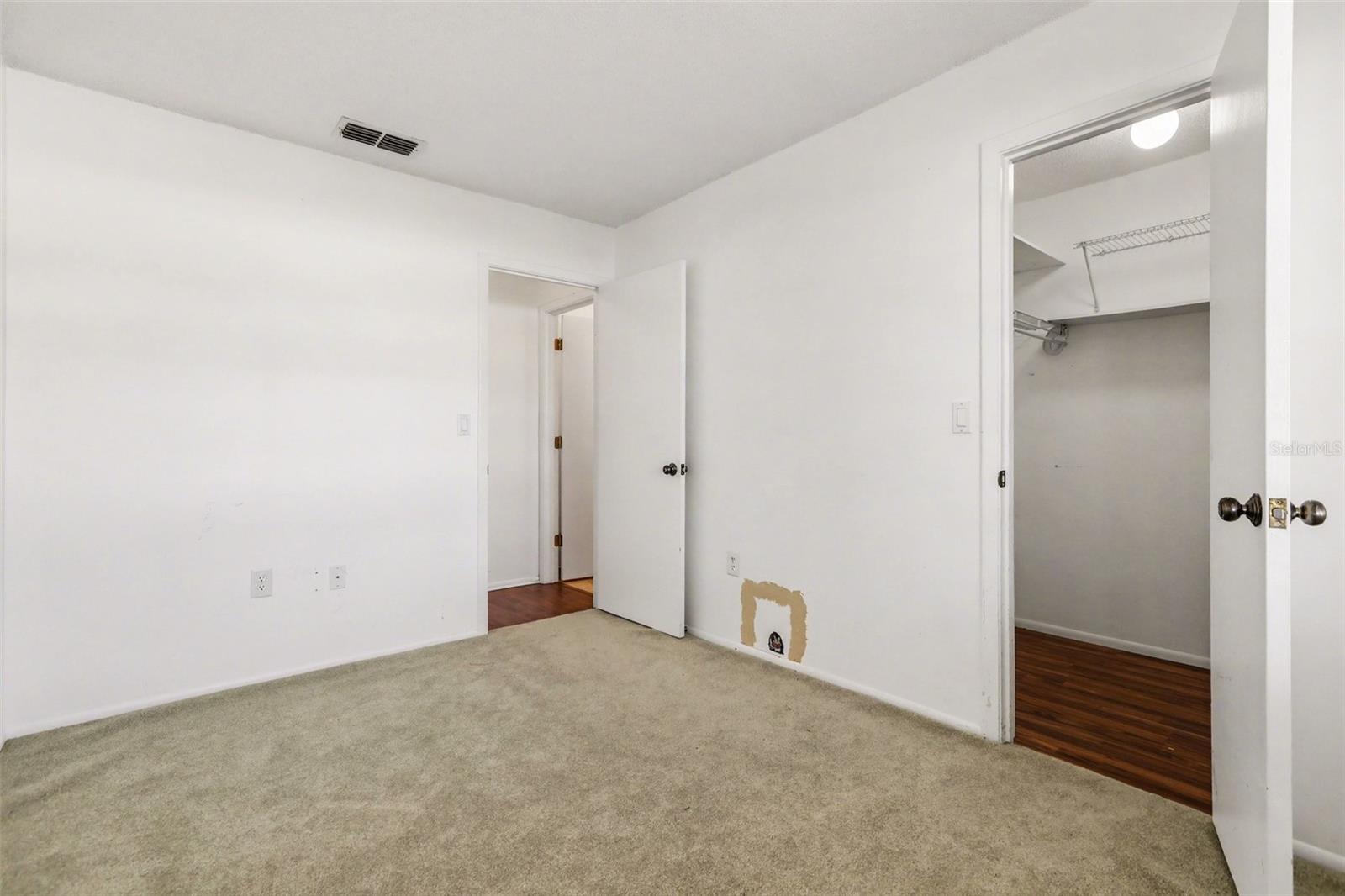 Image 11 of 24 For 2332 Seward Drive