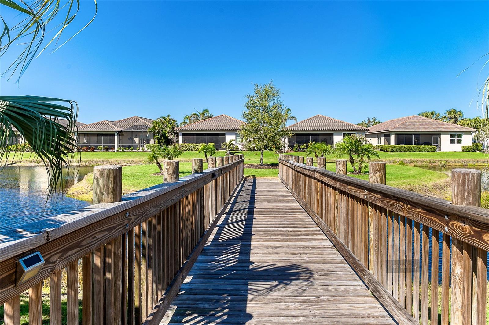 Listing photo id 45 for 2085 Piave Lane