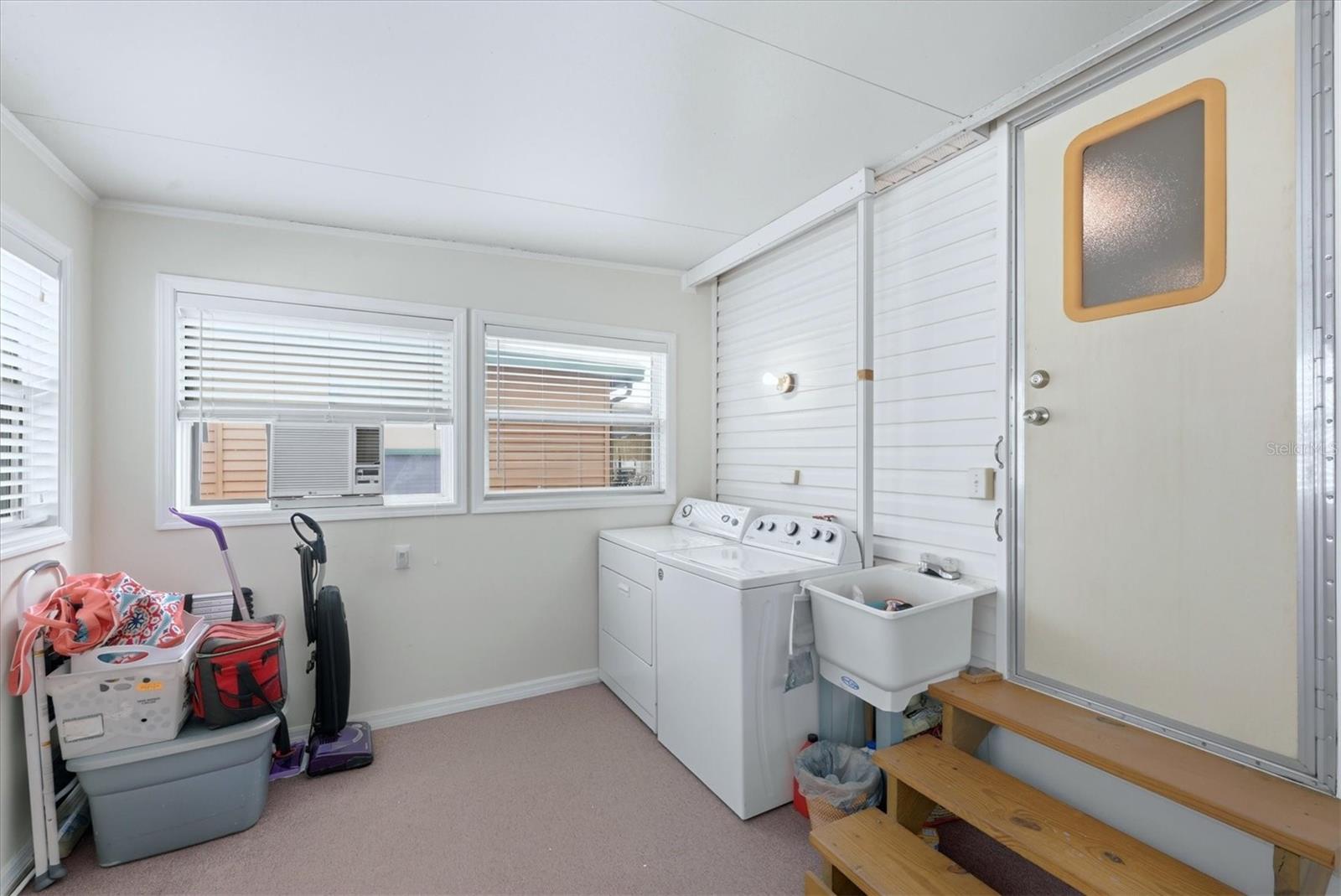 Image 20 of 32 For 1475 Flamingo Drive 261