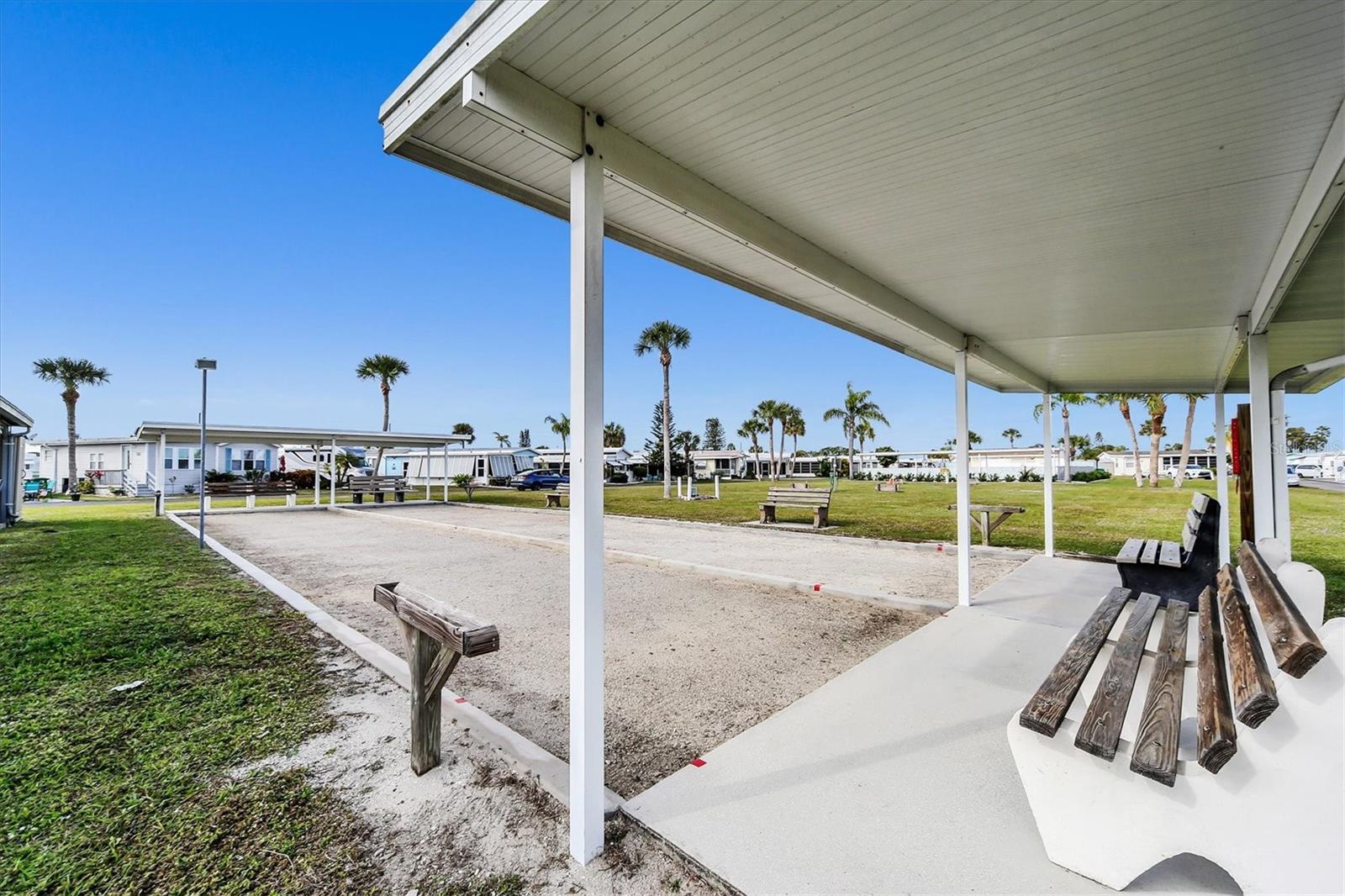 Image 29 of 32 For 1475 Flamingo Drive 261