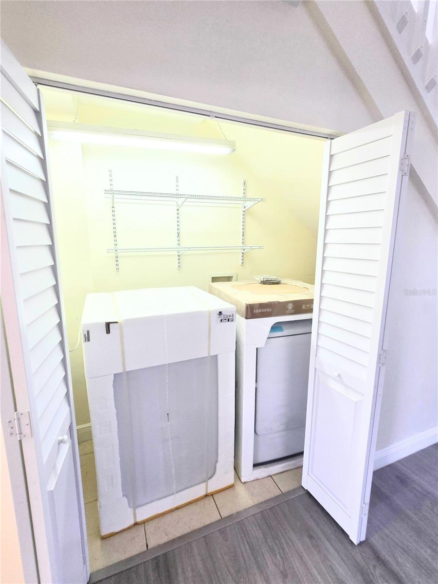 Image 14 of 23 For 6221 37 Th Terrace