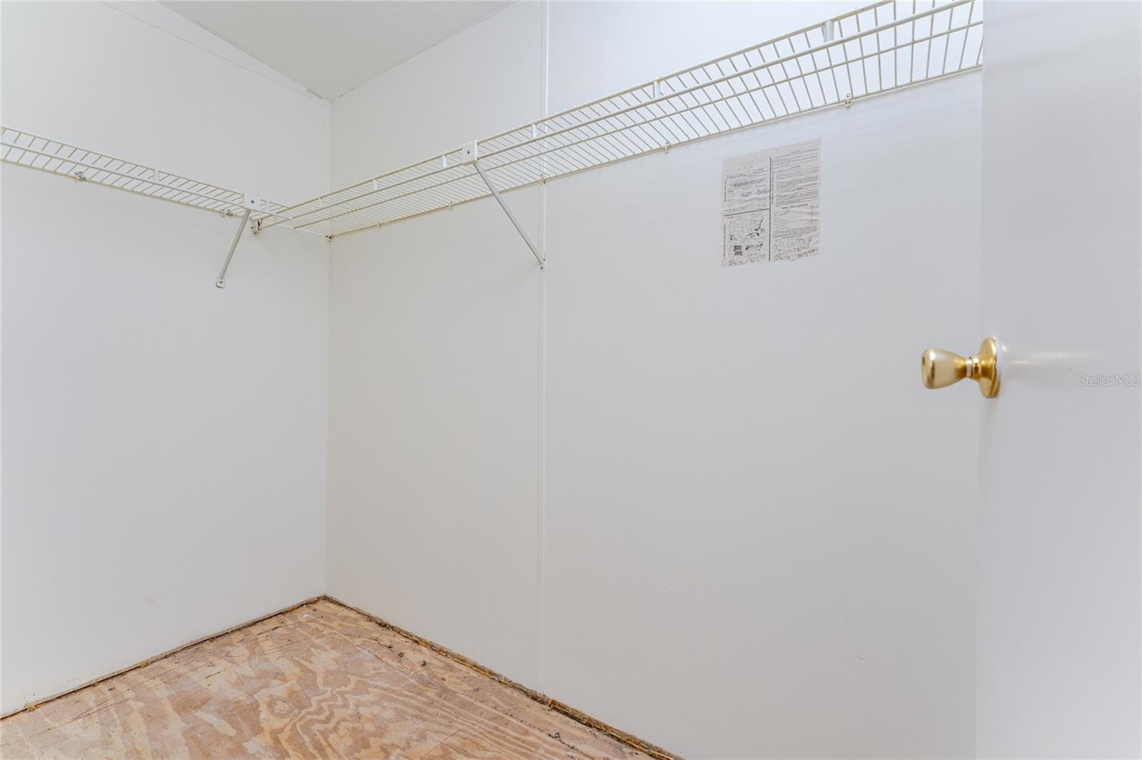 Image 20 of 48 For 6161 Oriole Boulevard