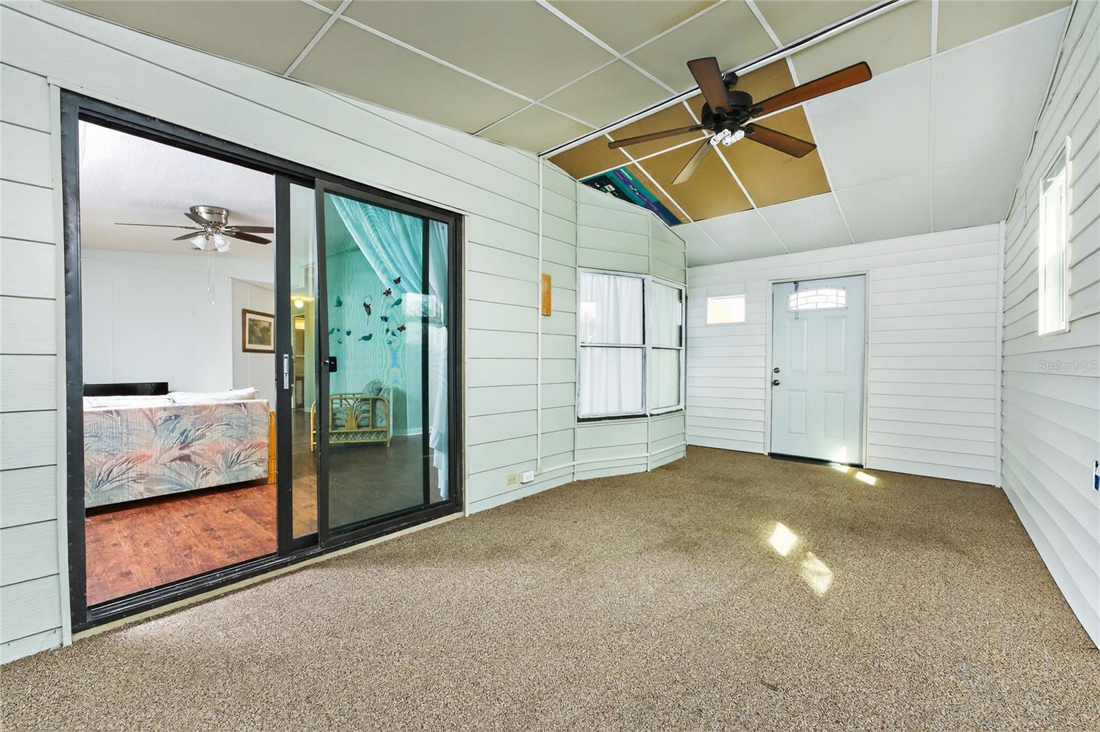 Image 24 of 48 For 6161 Oriole Boulevard