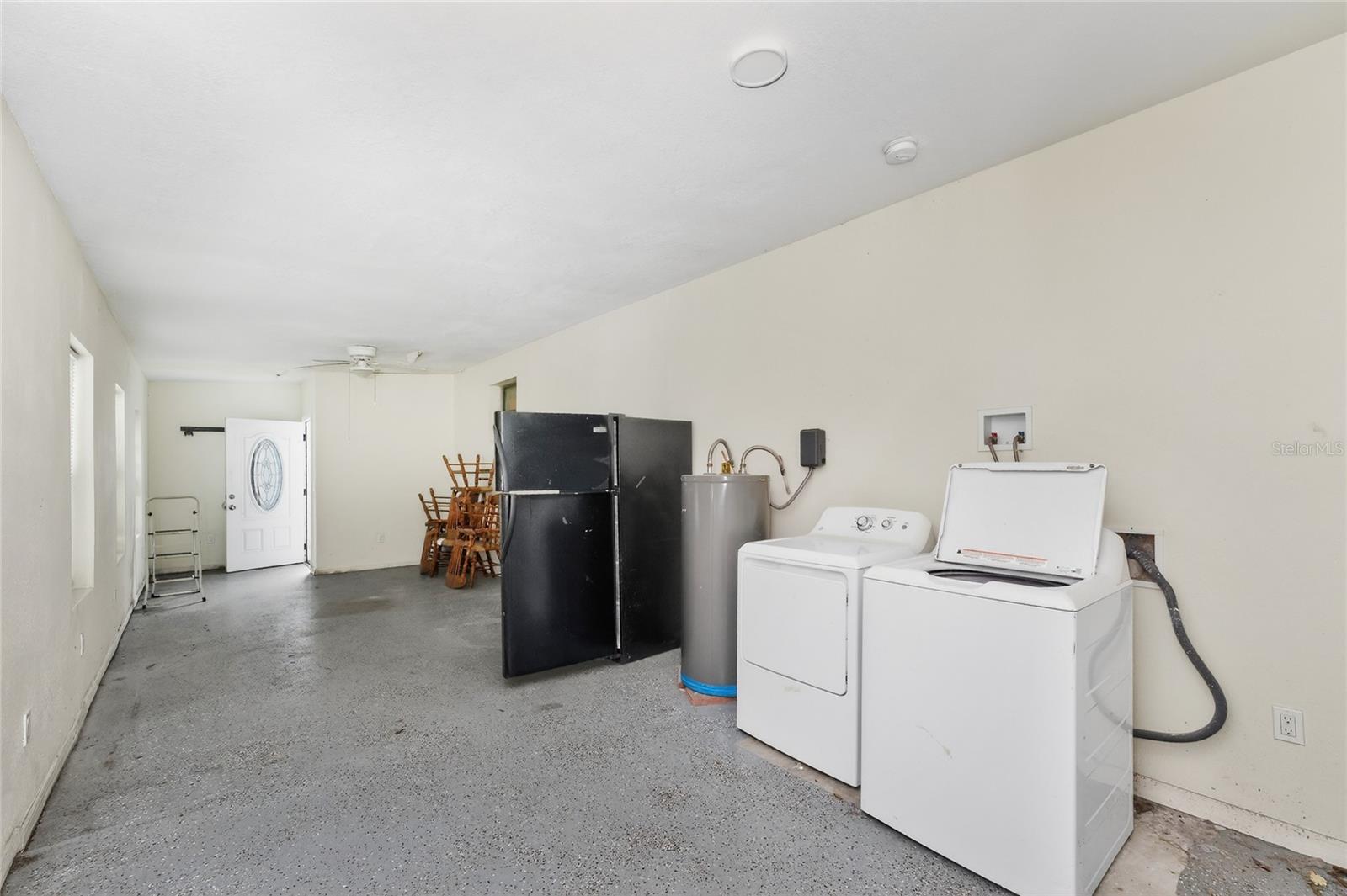 Image 28 of 48 For 6161 Oriole Boulevard