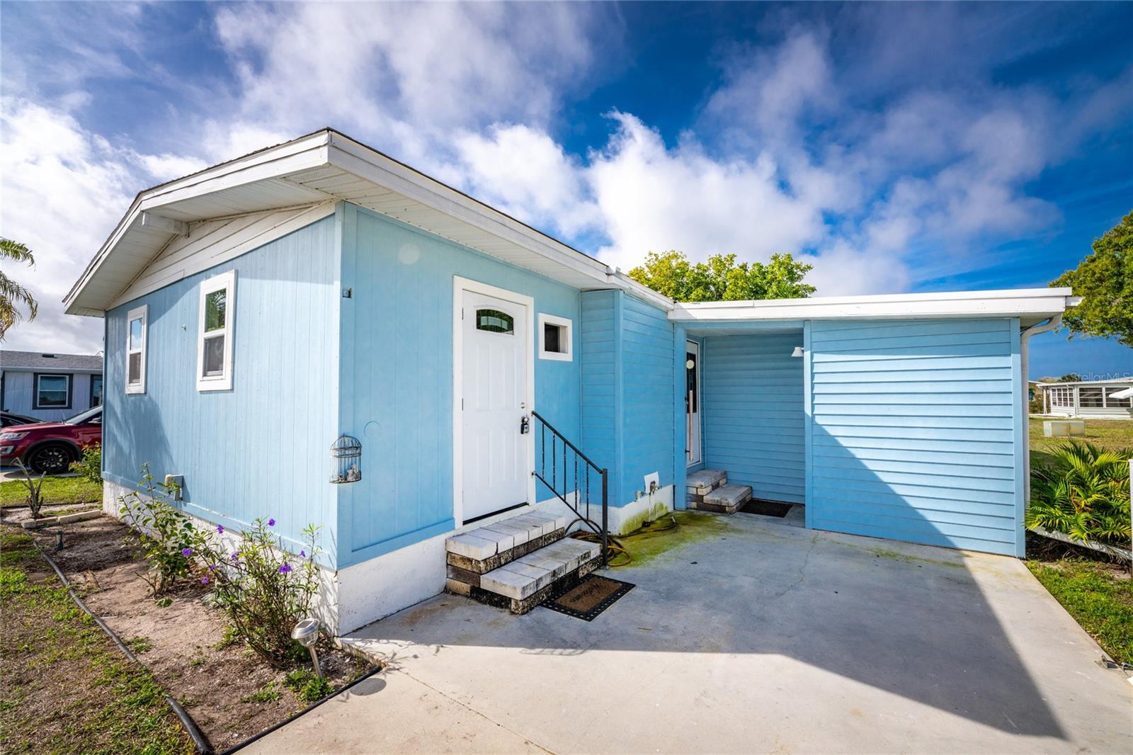 Image 3 of 48 For 6161 Oriole Boulevard