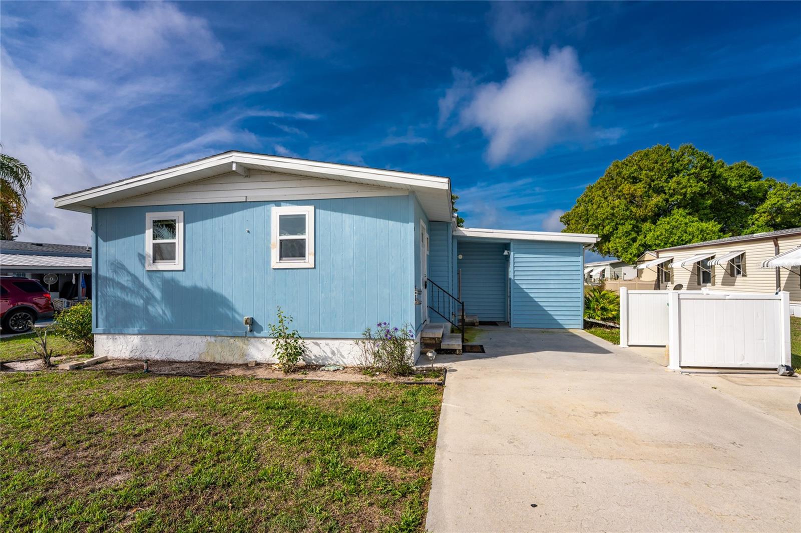 Image 31 of 48 For 6161 Oriole Boulevard