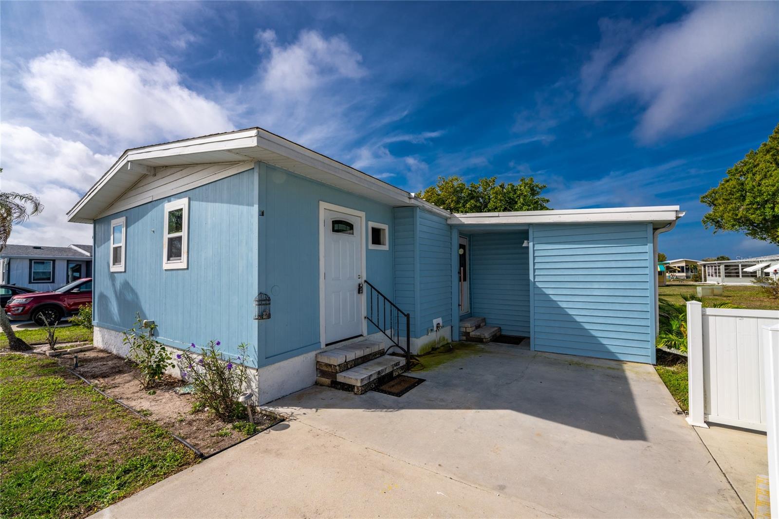 Image 32 of 48 For 6161 Oriole Boulevard