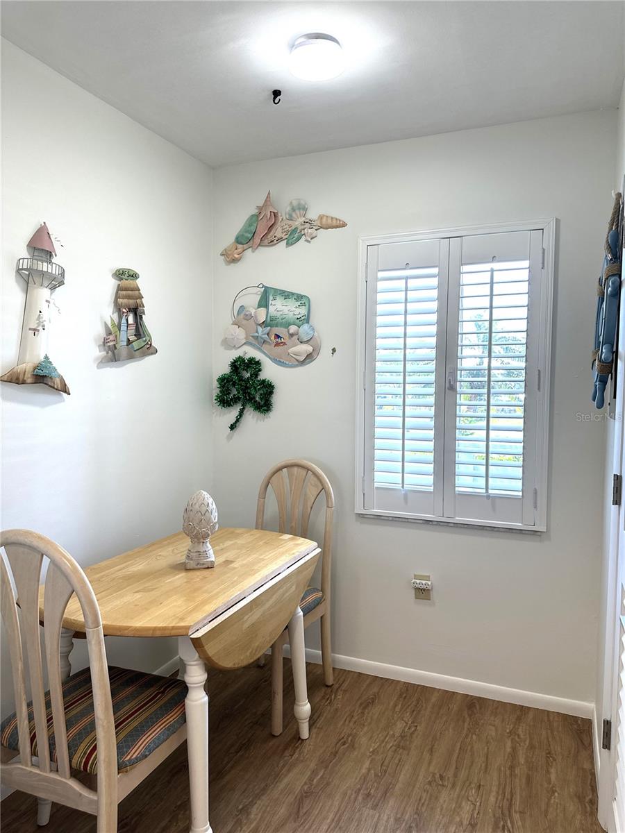 Image 8 of 24 For 6800 Placida Road 163