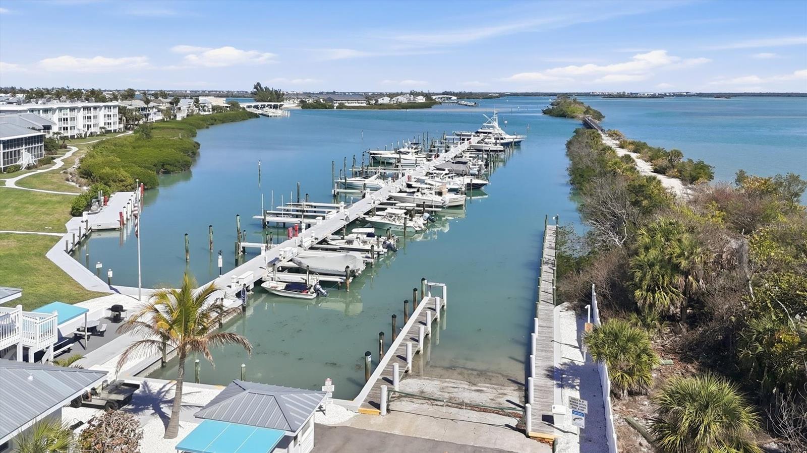 Image 14 of 24 For 5820 Gasparilla Road Slip 25