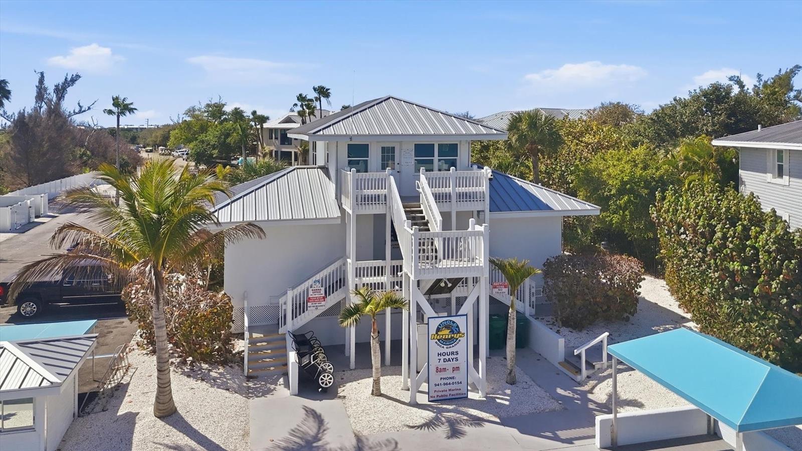 Image 9 of 24 For 5820 Gasparilla Road Slip 25